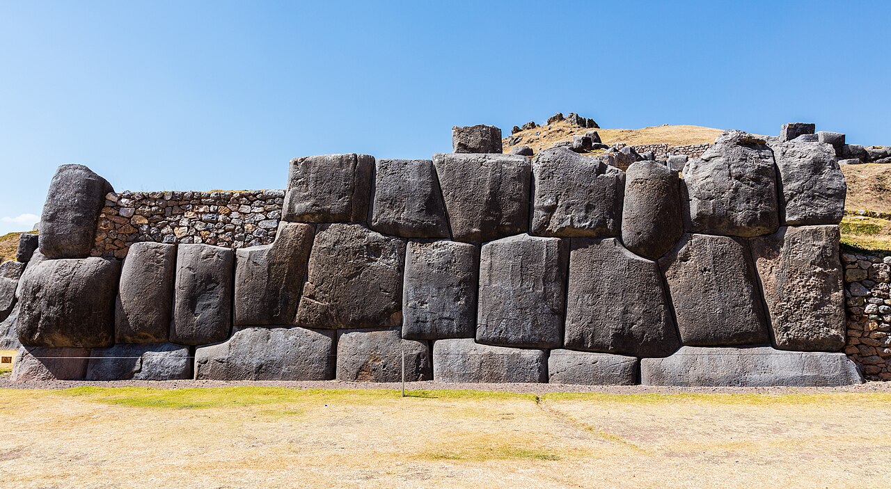 Sacsayhuamán polygonal masonry